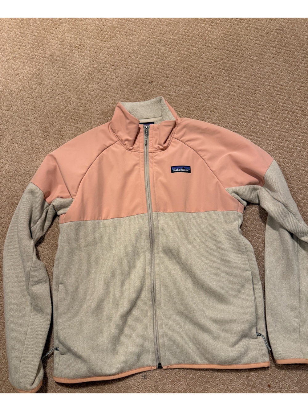 Patagonia Zip-Up Better Sweater fleece Jacket in Dusty Pink and Light Gray/tan